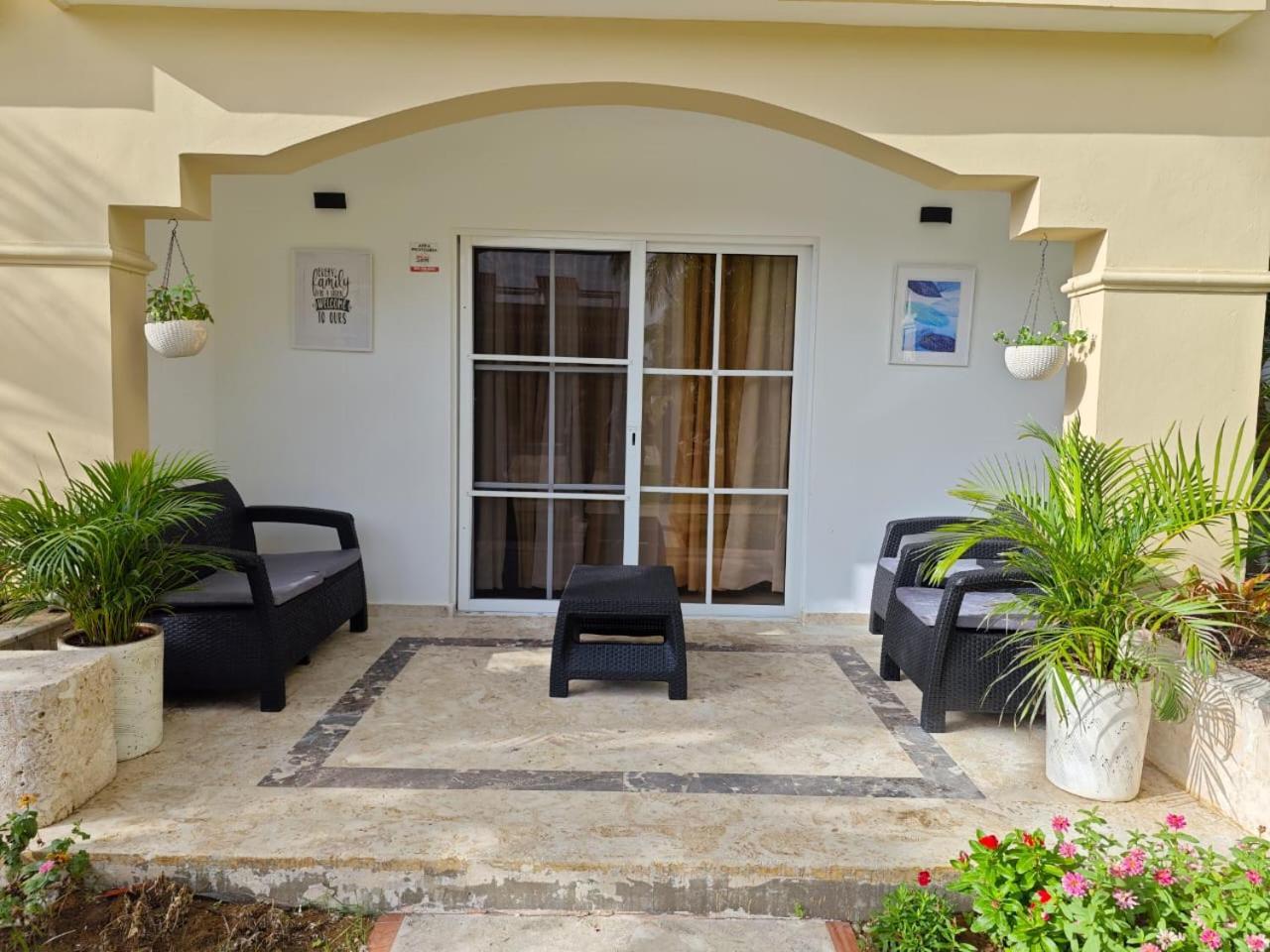 Residencial Las Palmeras De Willy Boca Chica Exteriör bild